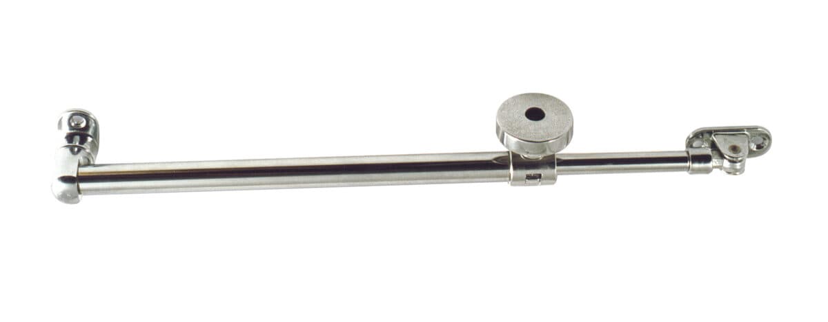 Hatch adjuster