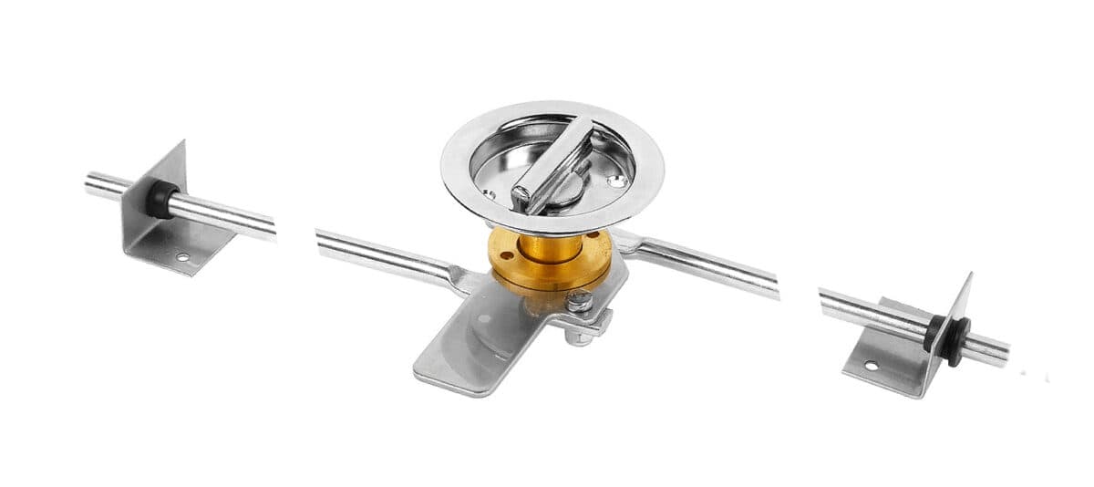 Lever lock with 3 locking points, 2 rods and 2 rod’s holders
